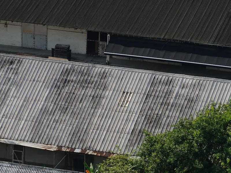 service flat service flat flatroofingcommercialbuildi