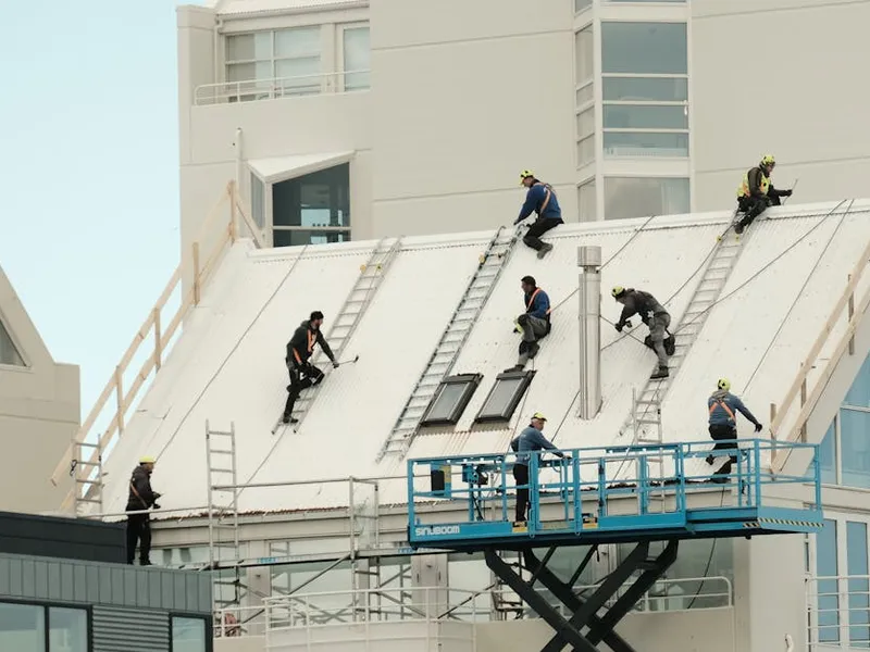 Fixit Roofers professional team